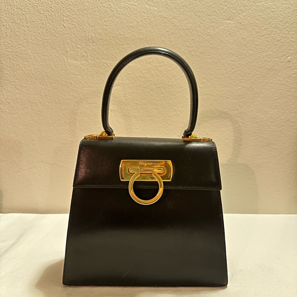 Salvatore Ferragamo Gancini, Iconic Top Handle bag